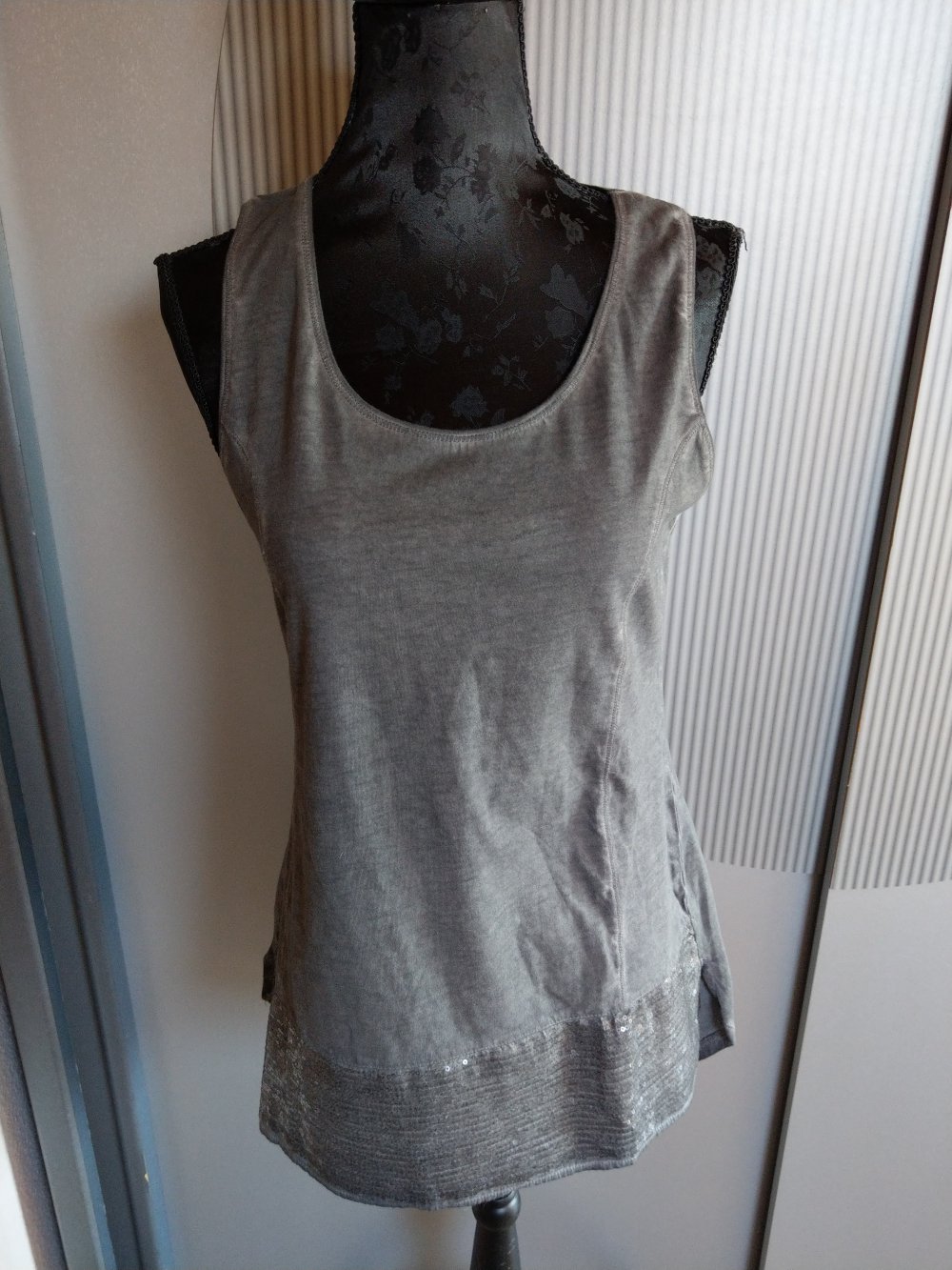 Top Shirt grau Pailletten Tredy 