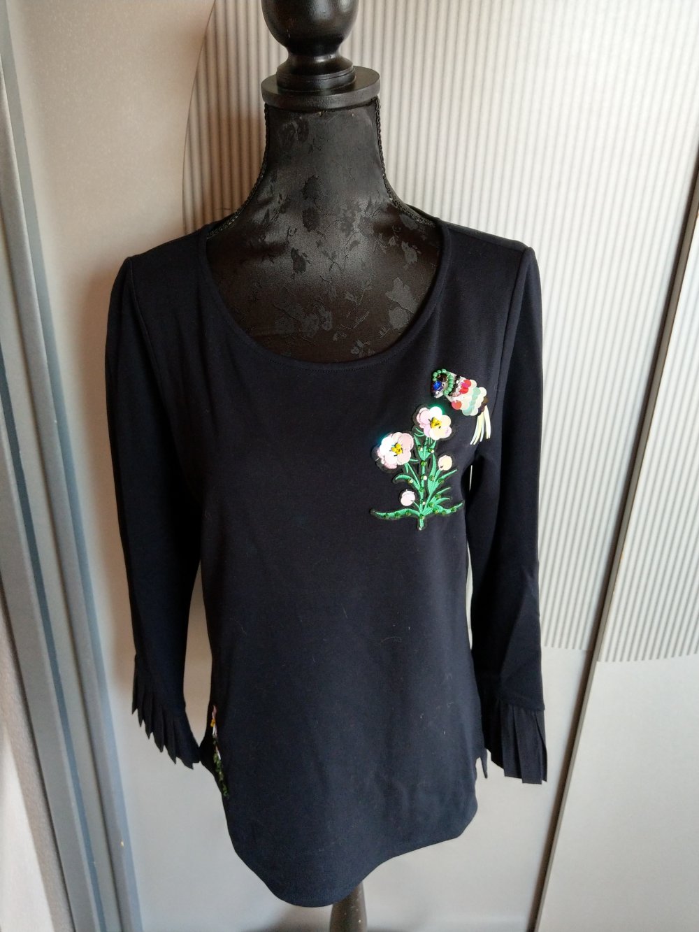 Pullover Shirt schwarz Pailletten Chelsea Rose NYC