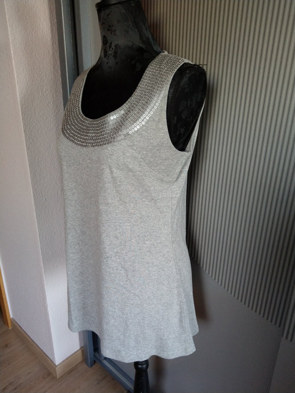 Top Shirt grau Pailletten mode Express no. 1