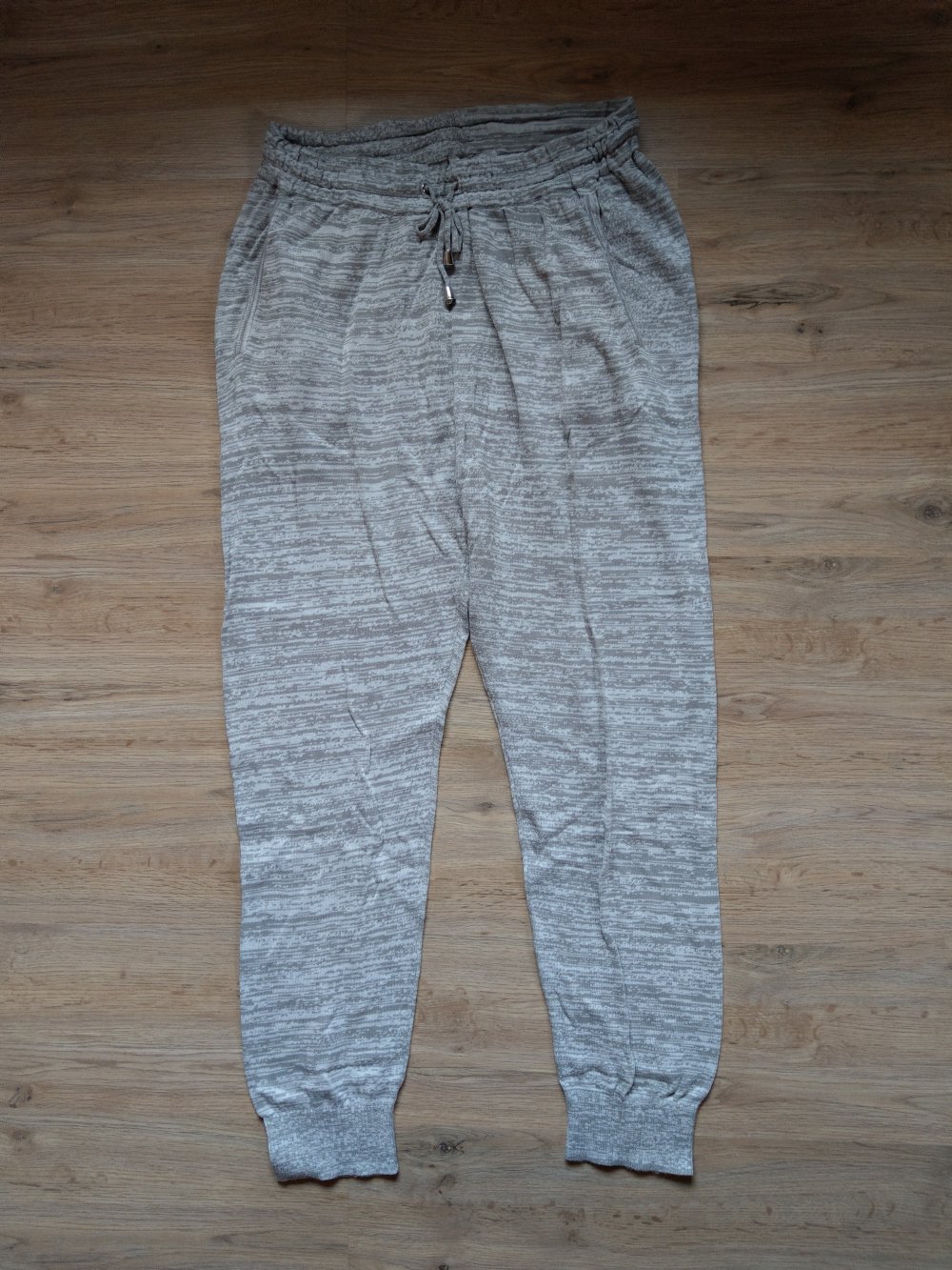 Stoffhose Pluderhose beige grau edited