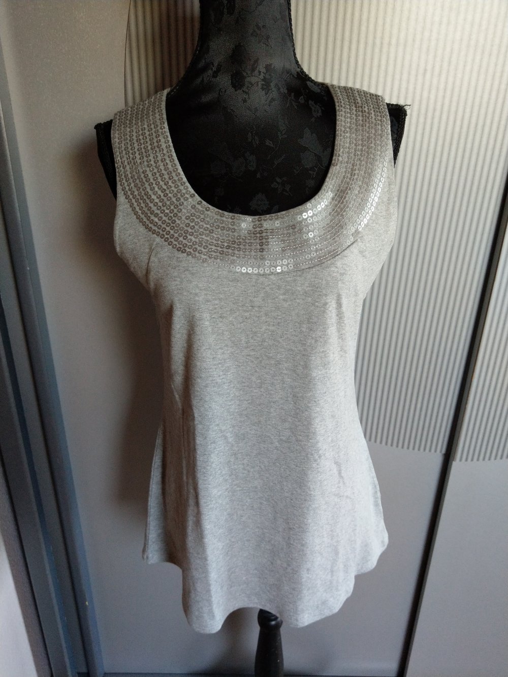 Top Shirt grau Pailletten mode Express no. 1