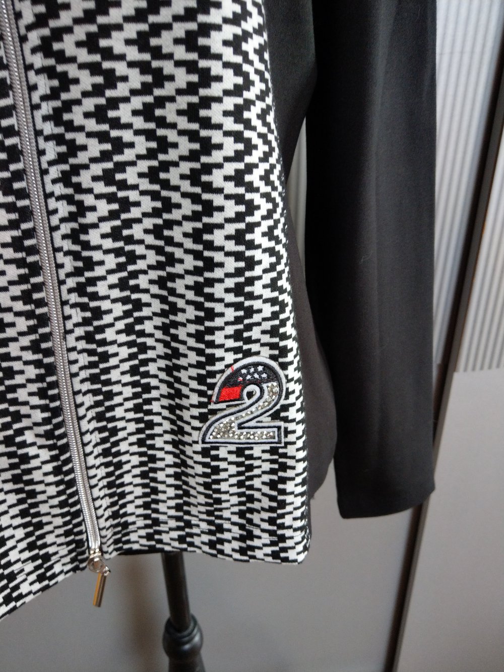 Jacke Strickjacke schwarz weiß estelle jolie 