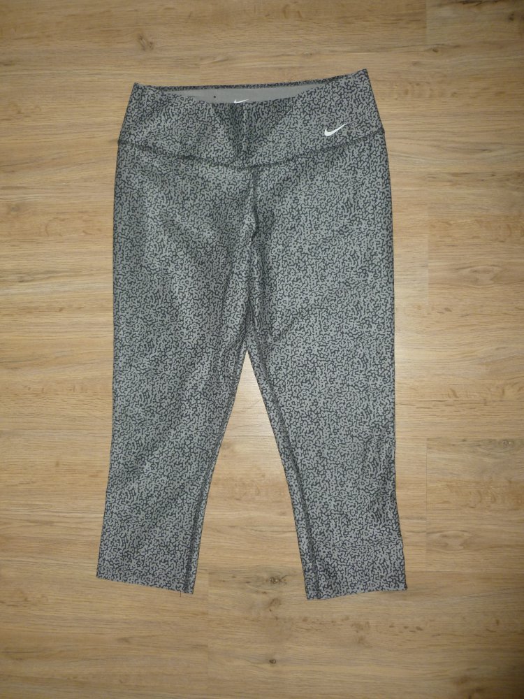 Sporthose grau Nike