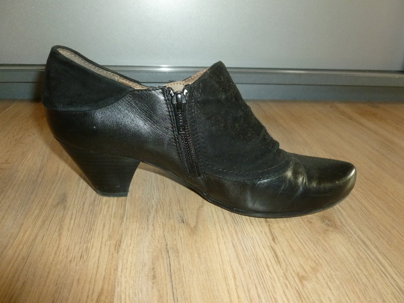 Pumps Schuhe schwarz Leder Caprice