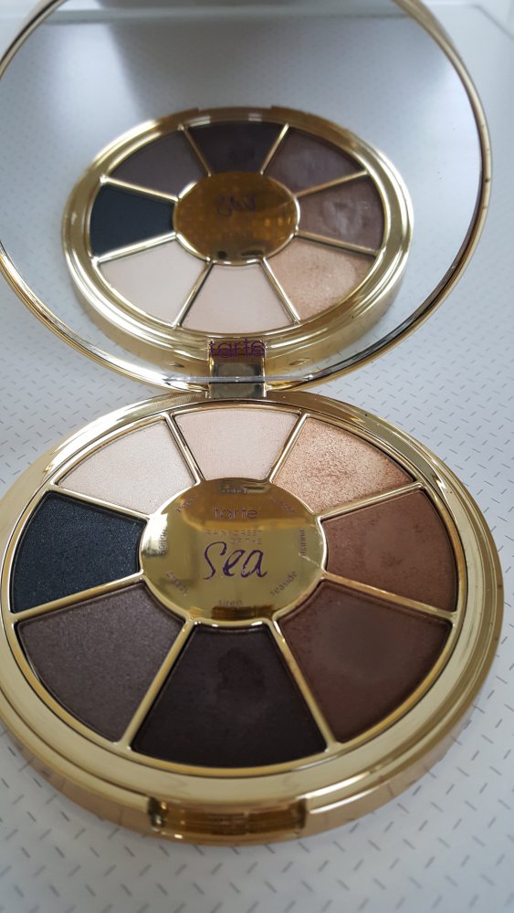 Tarte runde Lidschattenpalette 