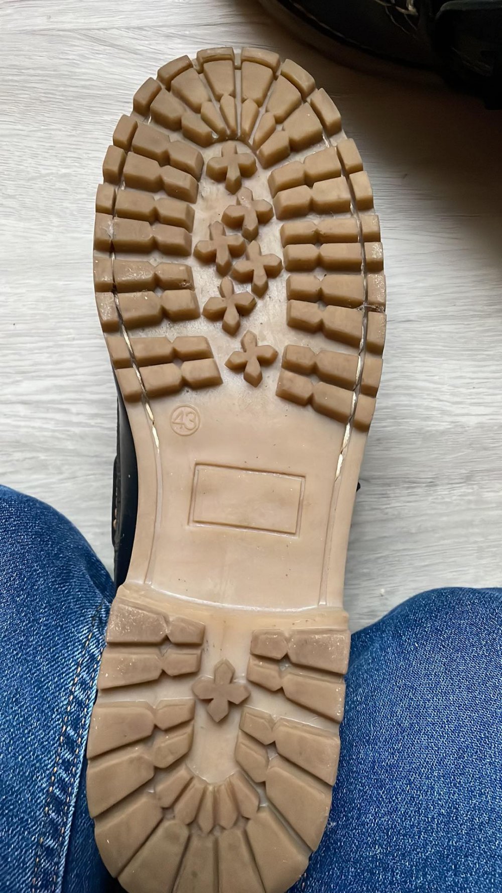 Wenig getragene Herrenschuhe Größe 43