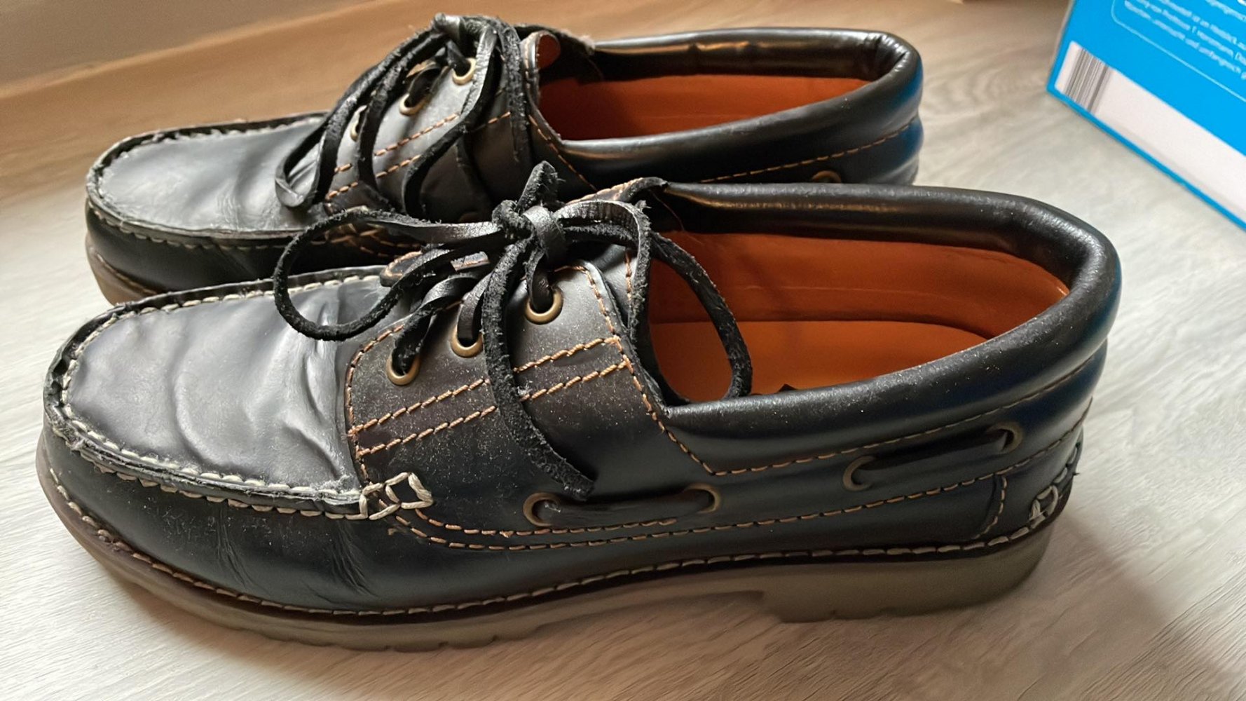 Wenig getragene Herrenschuhe Größe 43