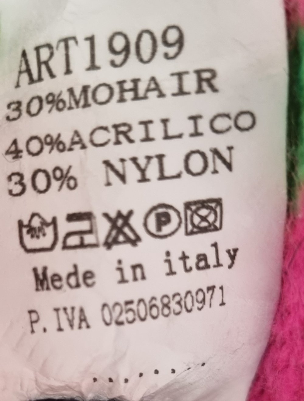 Strickpullover schwarz/pink