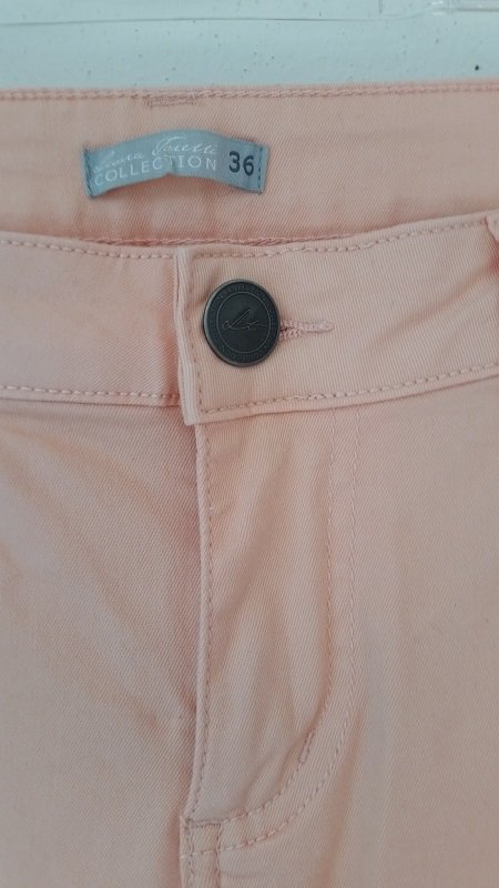 38, Neue Jeans, High Waist, pastellapricot