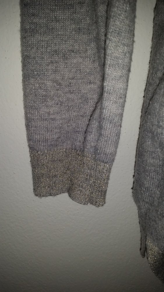 40/42, Feiner Strickpullover, grau mit Herz