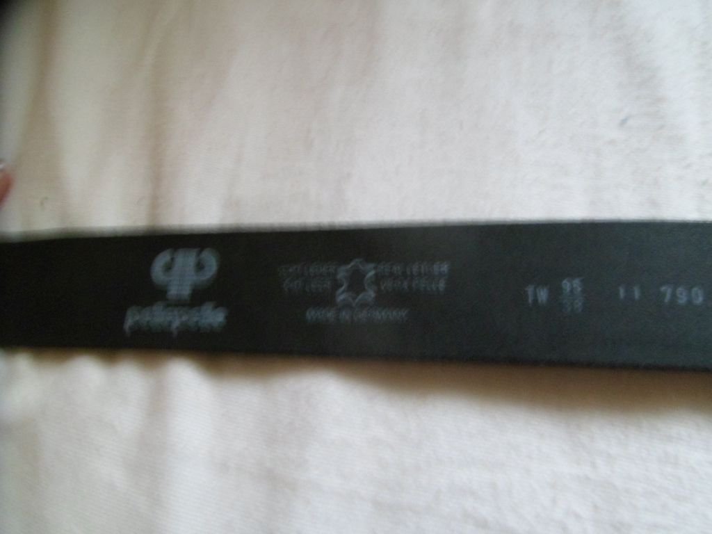 Gürtel von Pelle Pelle in schwarz, silberne Schnalle