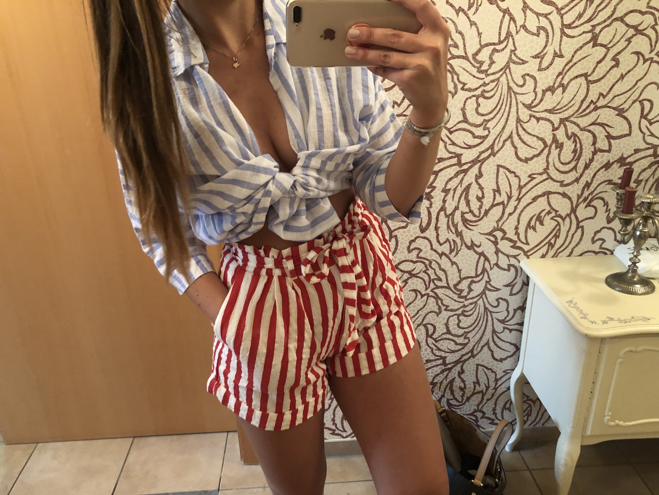 H&M shorts gestreift rot weiß