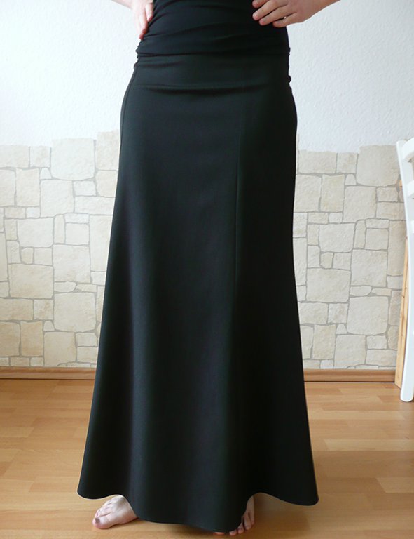 Rock Tulpenform schwarz