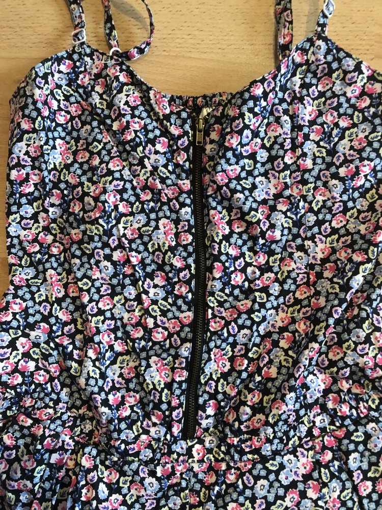 Playsuit mit Blümchenmuster