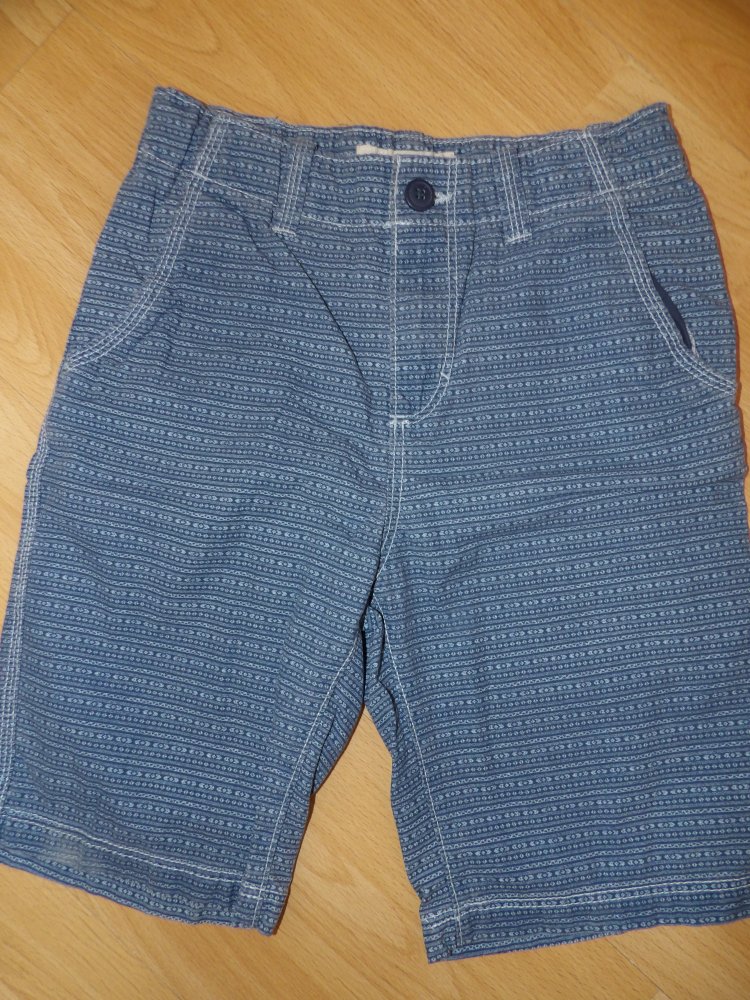 Kurze Hose Shorts Gr. 140 H&M