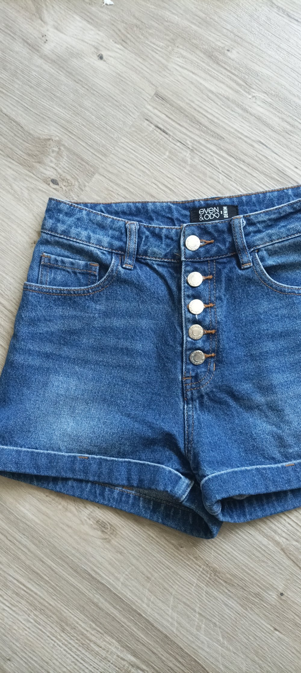 Shorts kurze Hose High Waist Gr. 36 S Even&ODD