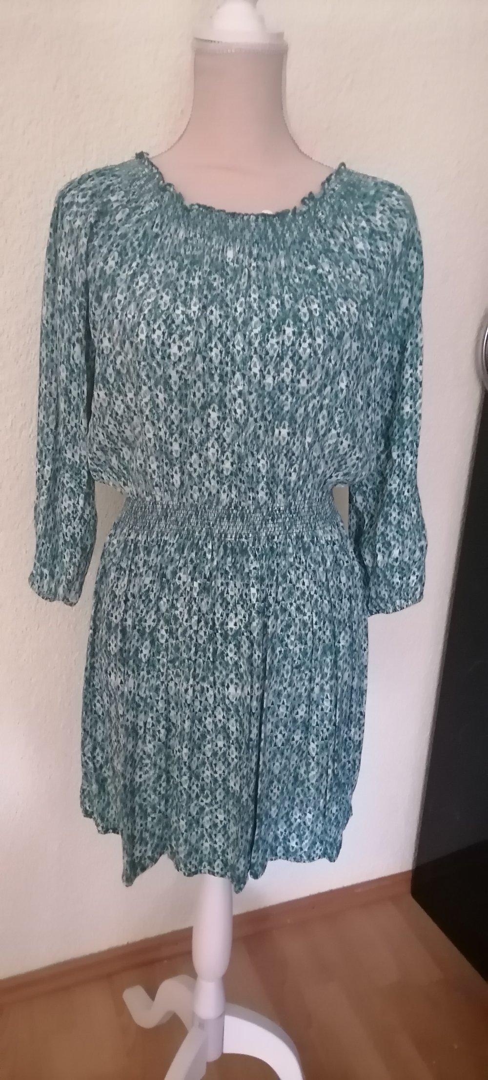 Kleid H&M Gr. 36 S 34