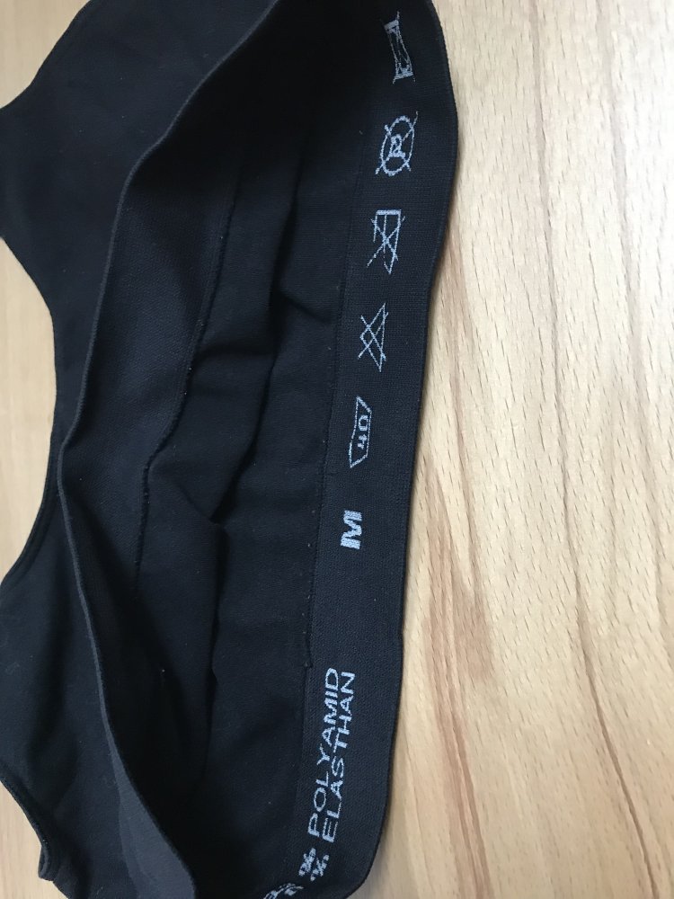 Cupless Top dry fit BH nahtlos Oberteil Sport Bustier Onesize Shape schwarz 