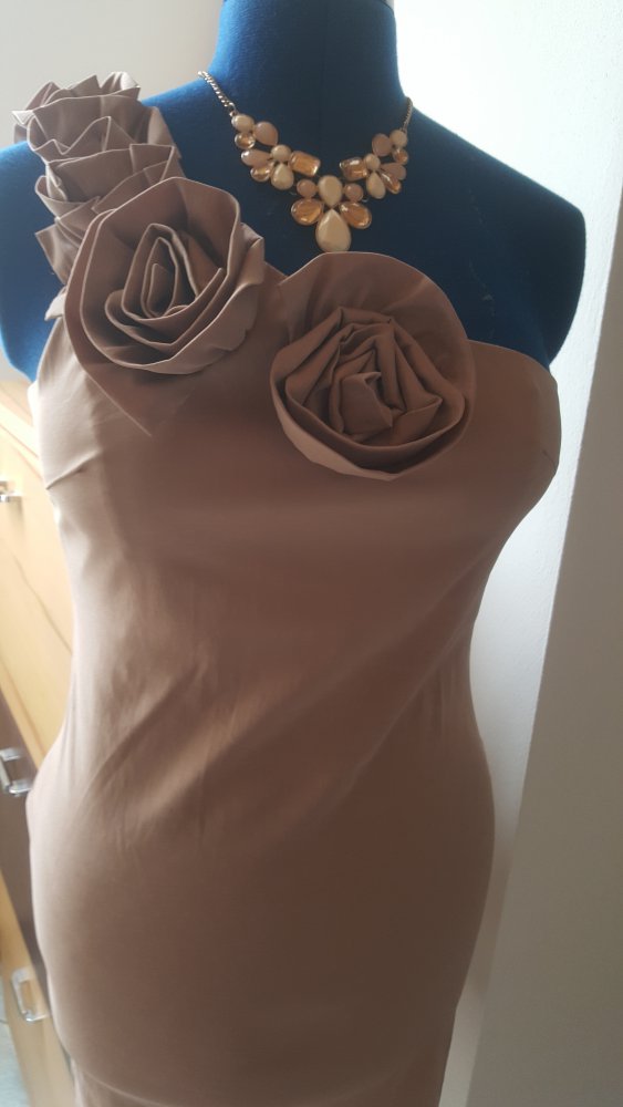 Statement Schmuck Kette Collier goldfarben Tropfen Nude Modeschmuck Perlenoptik Teardrop  