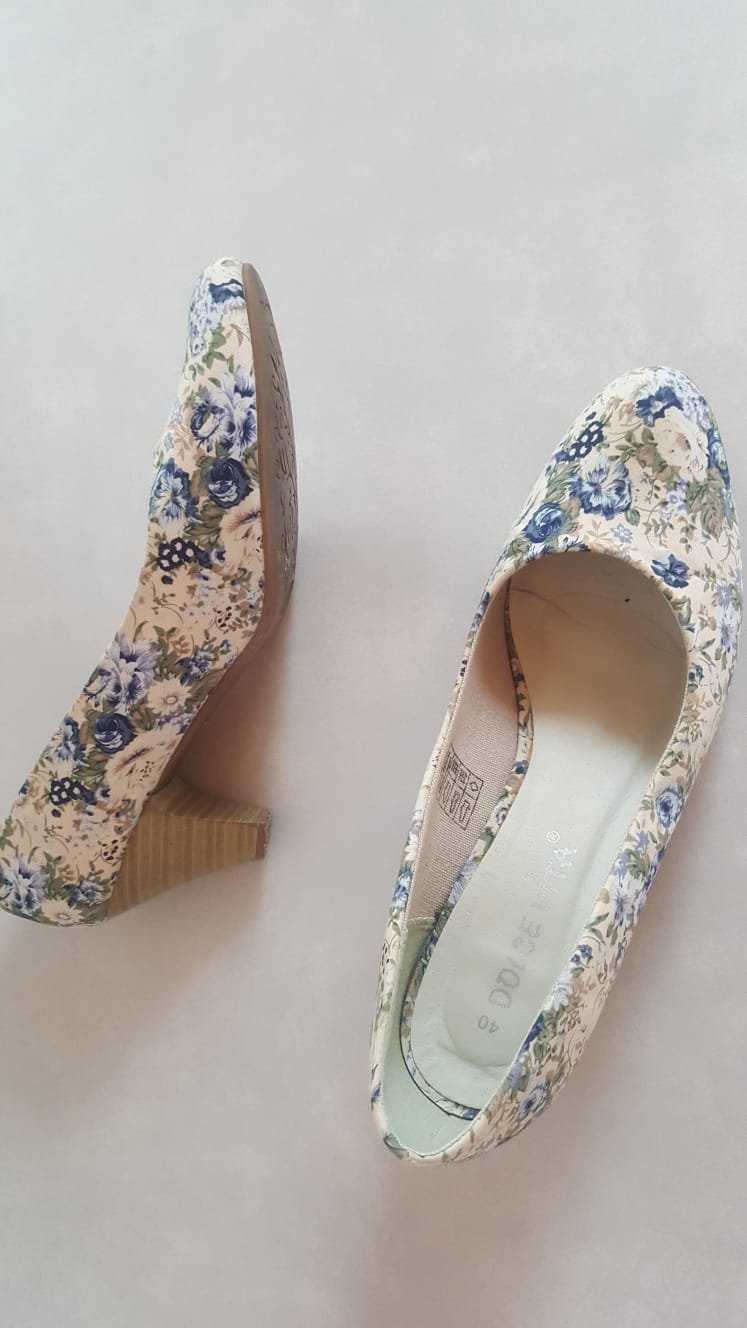Pumps Blütenprint Absatzschuhe Stilettos Spitze 40 Büro Buisiness Ausgefallene Hingucker Blumenmuster  