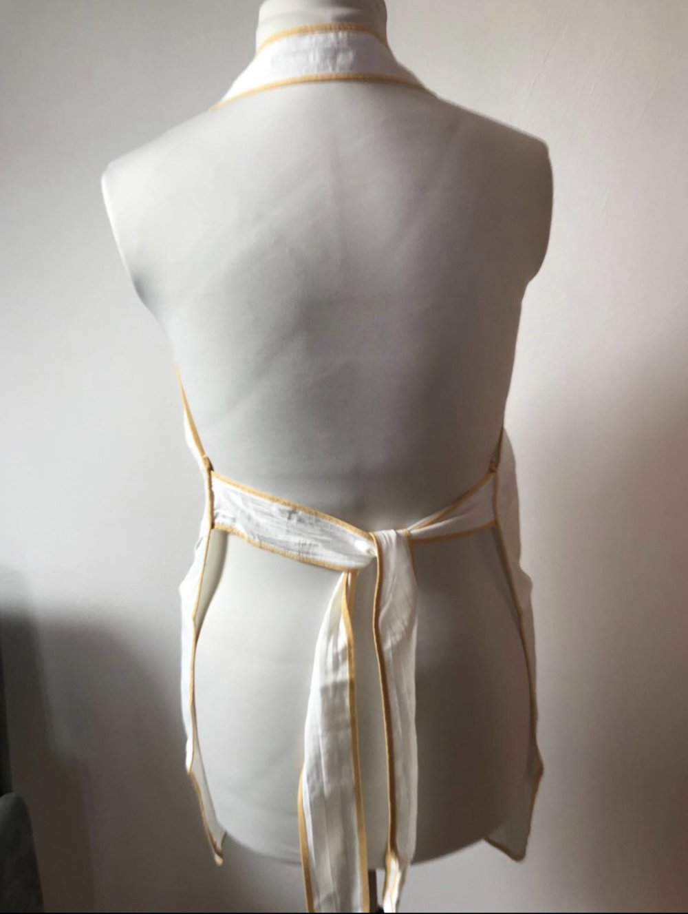 Schürze Vintage Shabbychic Gartenkittel Square  Kochschürze Arbeitskittel Garten Landhaus Chic Retro Unikat Cottage Gebrauchszustand DIY Grannysquare Usedlook 