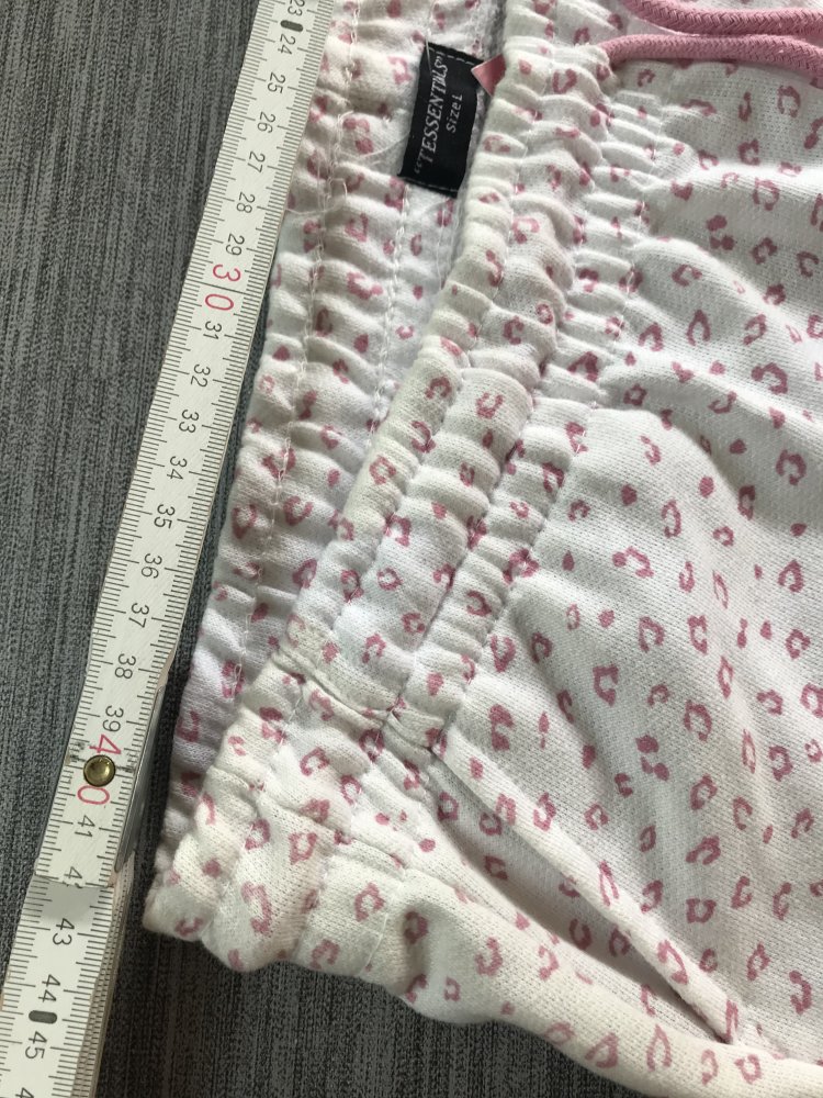 Short 42/L Pantie Neu ungetragen kurze Hose Pant Hotpant Jersey Leoprint Rosé 