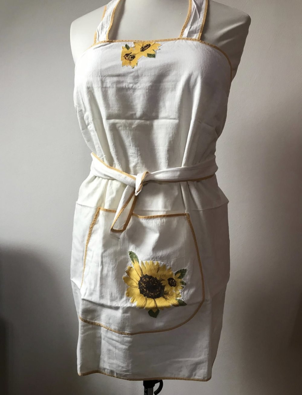 Schürze Vintage Shabbychic Gartenkittel Square  Kochschürze Arbeitskittel Garten Landhaus Chic Retro Unikat Cottage Gebrauchszustand DIY Grannysquare Usedlook 