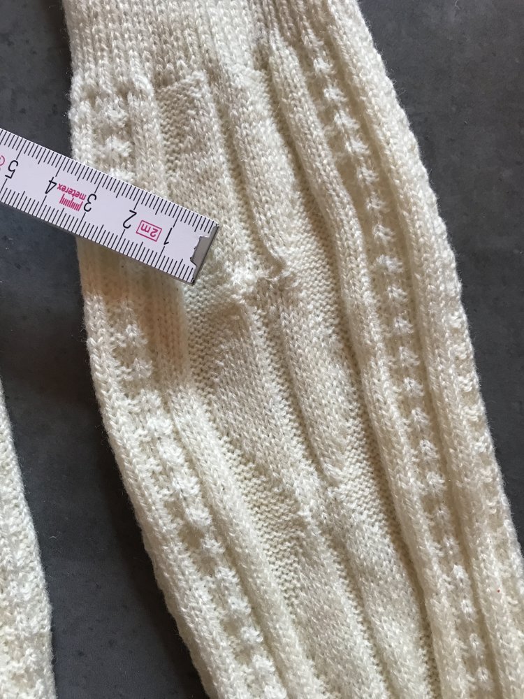 Kniestrümpfe Folklore Grobstrick Cremebeige Zopfmuster Mix Tracht Strickmuster Tracht 42 Oktoberfest Bayuvar Kostüm Usedlook Strickmuster Vintagelove lesen