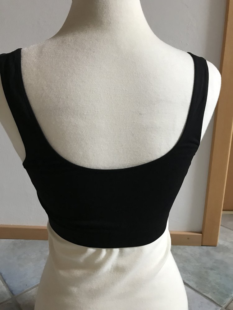 Cupless Top dry fit BH nahtlos Oberteil Sport Bustier Onesize Shape schwarz 