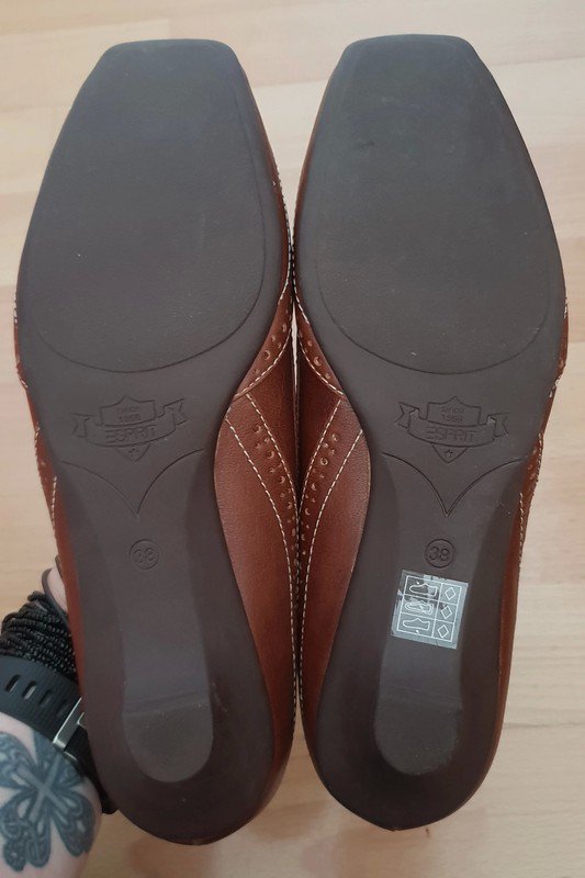 Esprit Ballerinas Pumps in braun-beige Gr. 38 NEU NP 59,95€