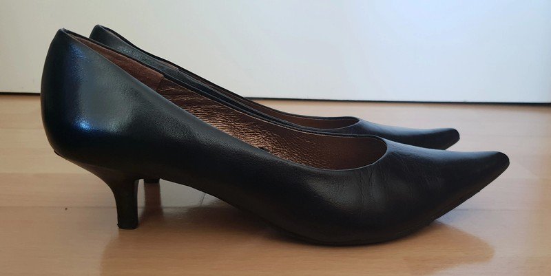 You Know Leder Pumps in schwarz Gr. 38
