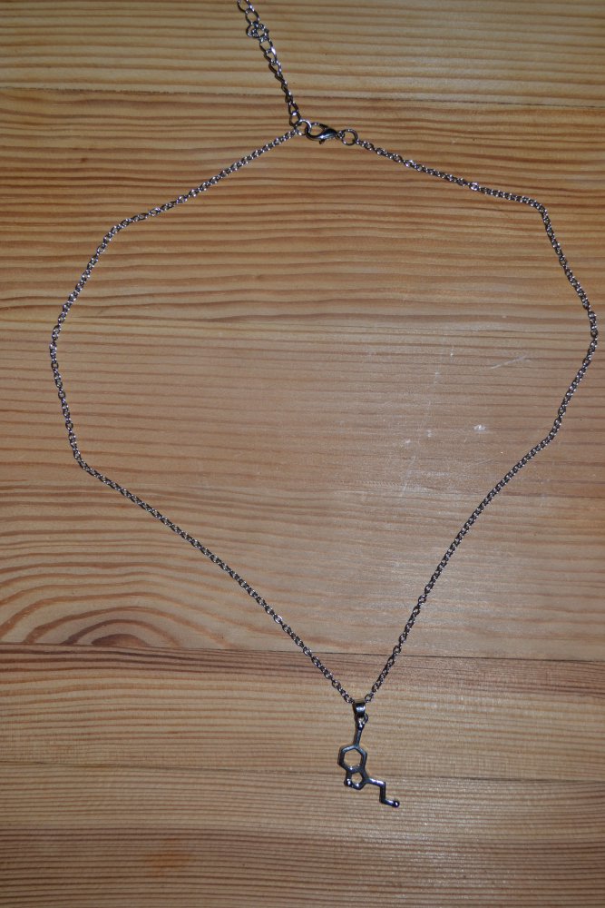 Chemie Schmuck Kette Serotonin 