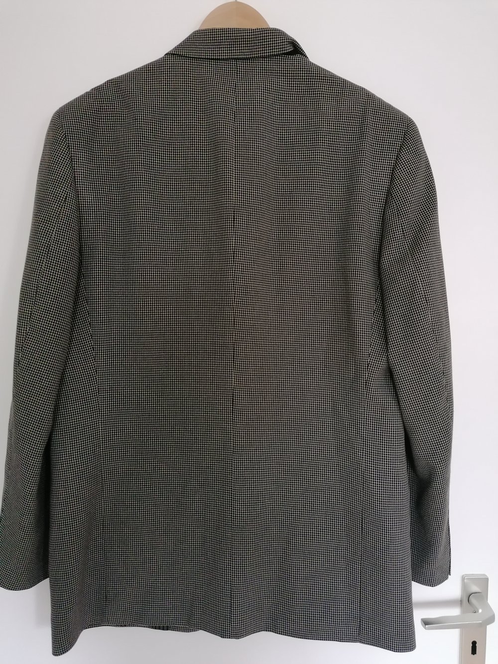 Sakko Jackett schwarz beige gemustert Gr. 102 ?