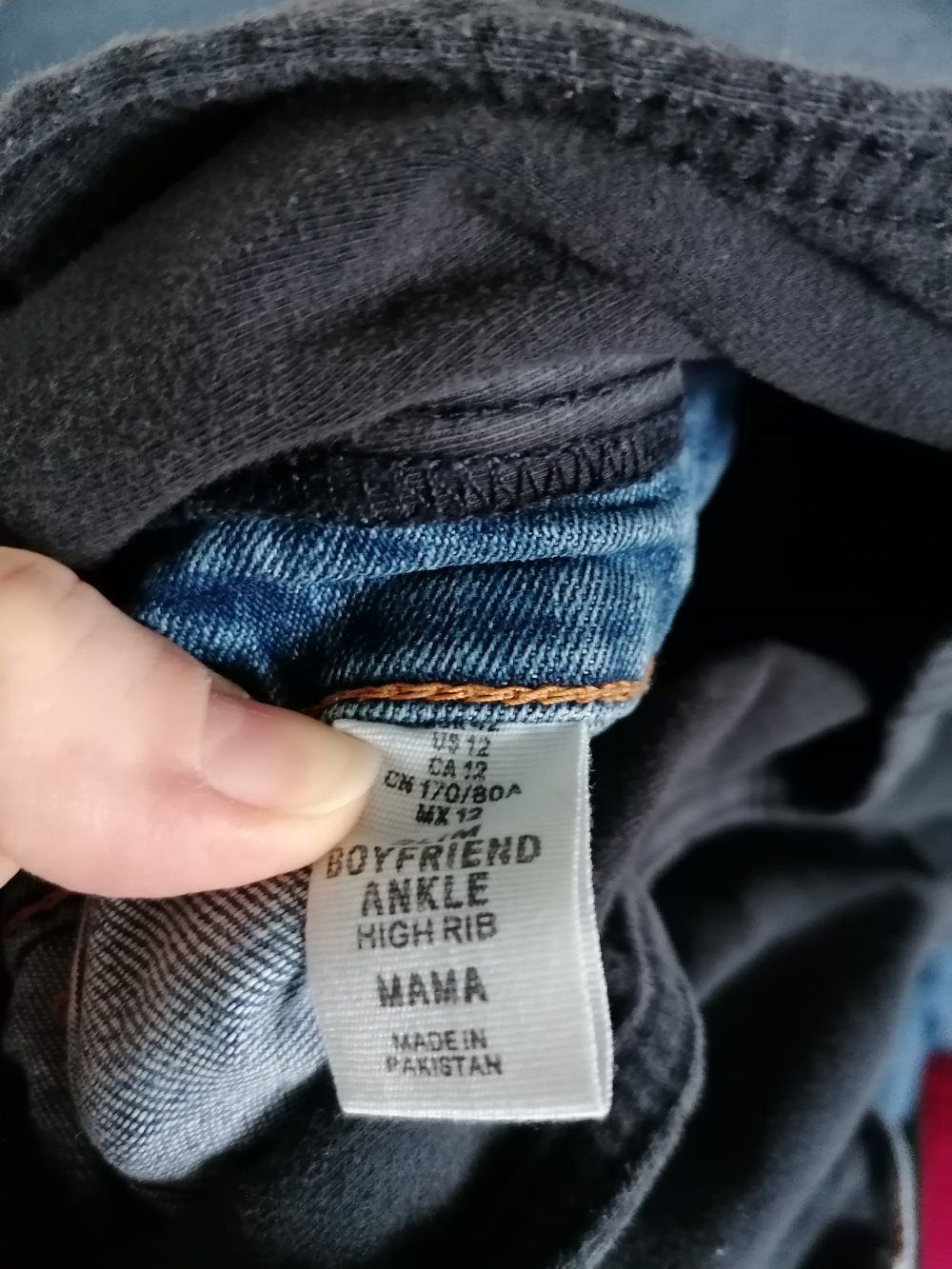 Umstandshose Jeans h&m MAMA Gr. 42 boyfriend ankle high rib