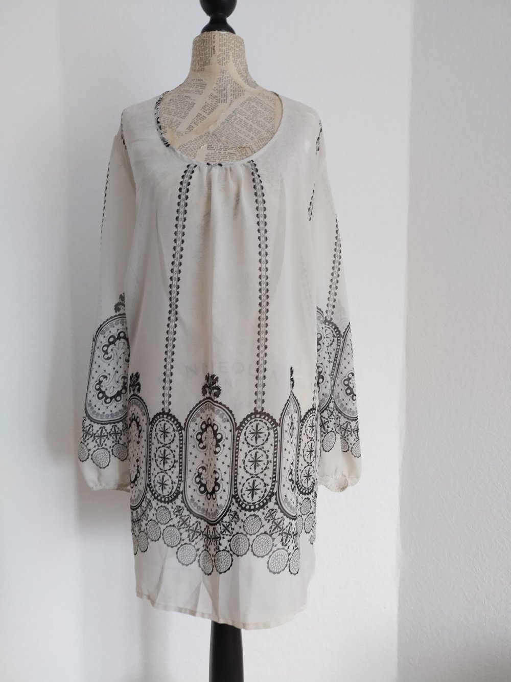 Tunika aus Chiffon , Größe 54