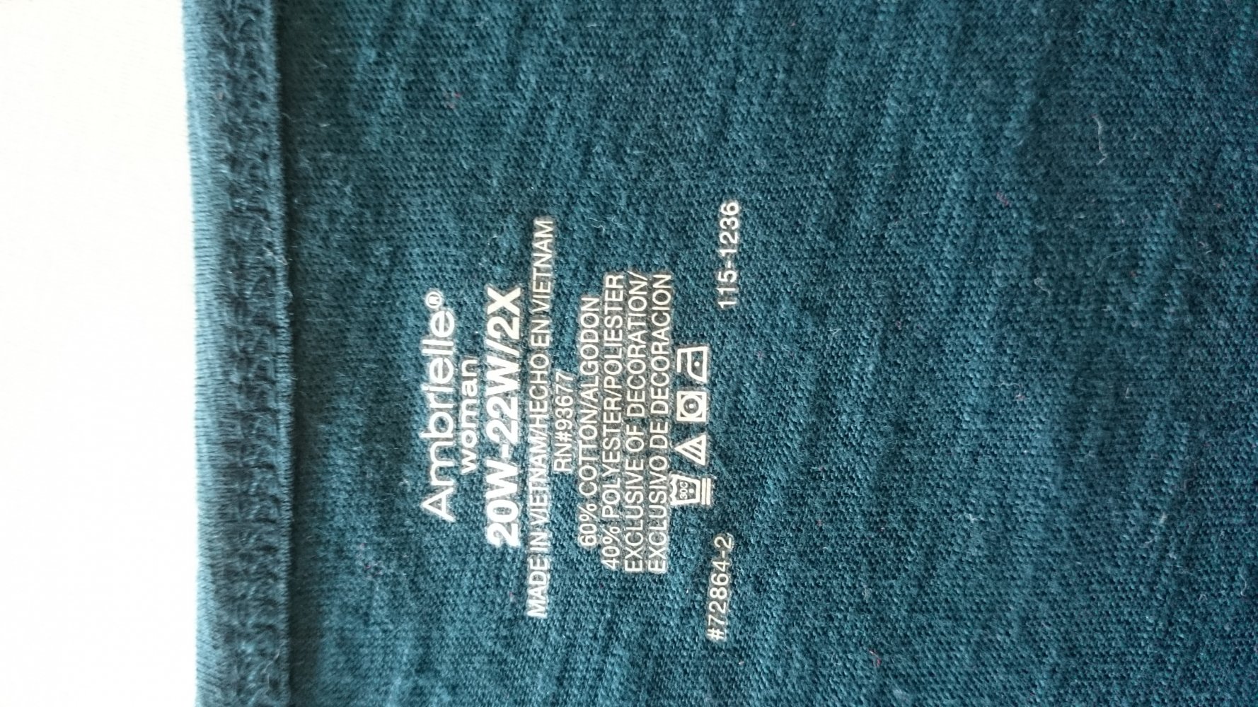 Shirt mit Knopfleiste , grün , Gr. 52