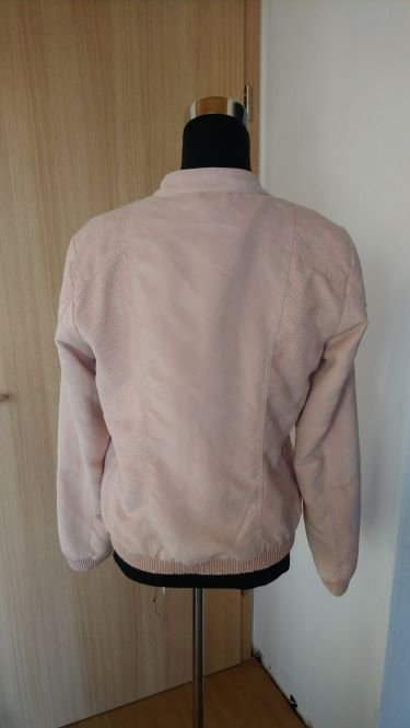 Rosa Wildlederjacke
