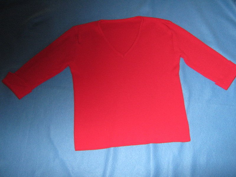  NEUw * Sexy * klassisch * elegant * Original VINTAGE * V- Ausschnitt * Fein * Strick * Pullover * Gr. 38- 40/ S- M * rot *