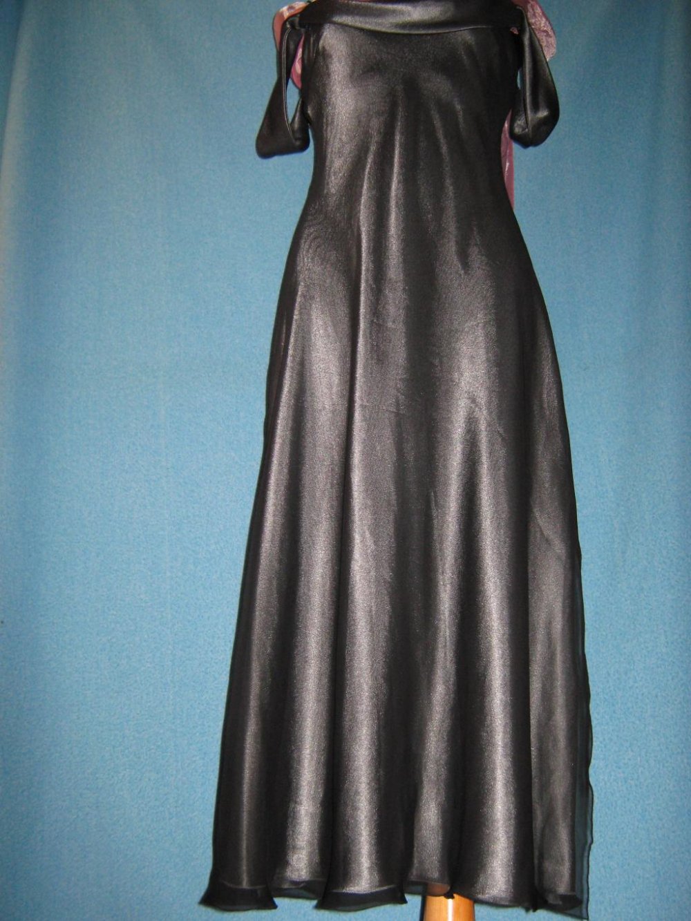 NEU * Elegant * ausgefallen * sexy * Seiden- Chiffon * Carmen * Ball * Abend- Kleid 