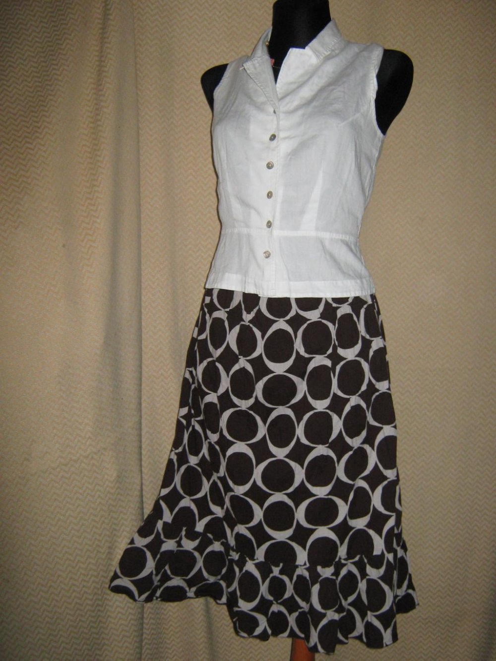 NEUw * Ausgefallen * gesmoktes * Hippie- Look * Designer * Retro * Träger * Mini- Kleid oder Rock * Gr. 36- 38/ S * schokoladen- braun * weiss *