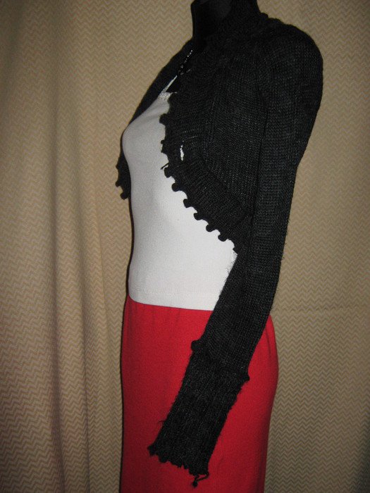 Kuschelig * weich * Wolle * Volant * Bolero * Kurz * Strick- Jäckchen * Cardigan 