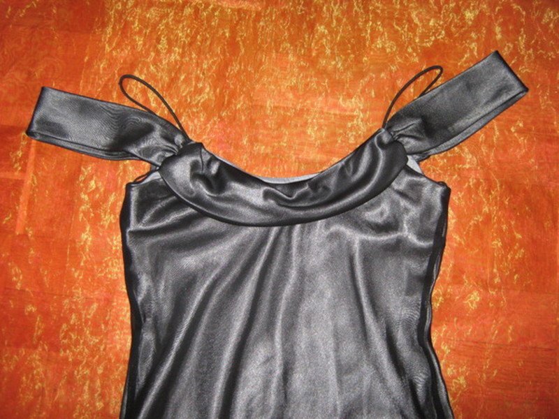 NEU * Elegant * ausgefallen * sexy * Seiden- Chiffon * Carmen * Ball * Abend- Kleid 