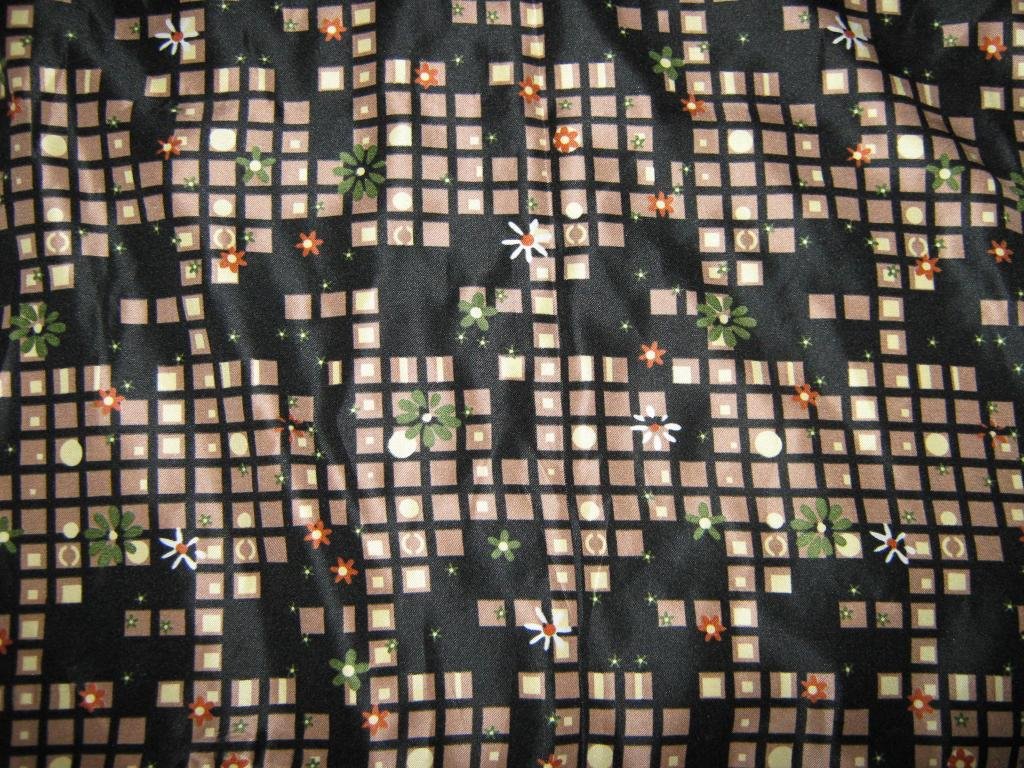 NEU * Edel * Original VINTAGE * DESIGNER * Blüten * Blumen * Flower- Power * Seiden * Niki * Nicky * Tuch * Scarf * schwarz * braun * moos- grün * terra *