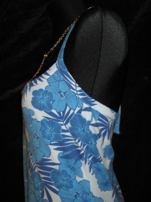 NEU * Sexy * Blüten * Flower- Power * Bodycon * Neckholder * Kleid 