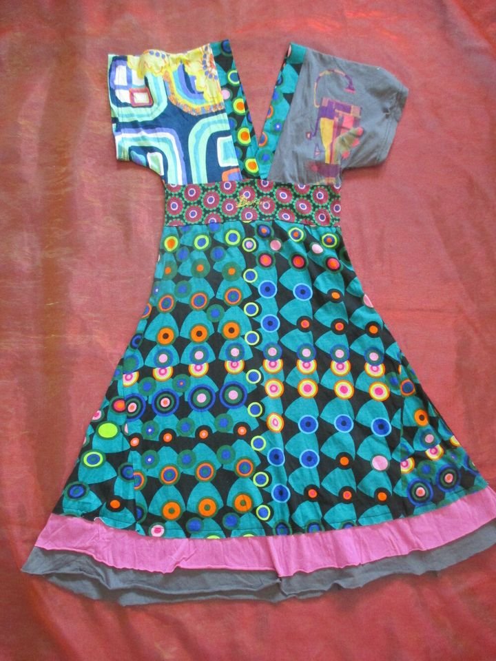 NEU * Animal * Asia * Punkte * Dots * Blumen * Blüten * Flower- Power * Hippie * Boho * Stickerei * A- Linie * Kleid 