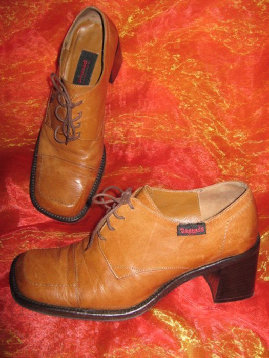 NEU * Edel * Original VINTAGE * Granny- Style * Leder * Schnür- Schuhe 