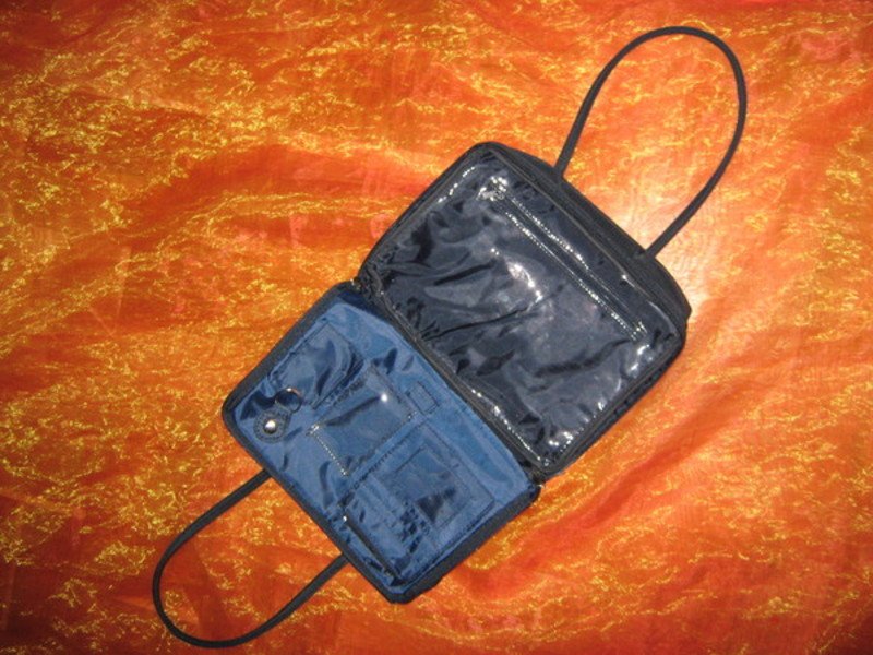 NEU * Elegant * apart * funktionell * aufklappbar * Original VINTAGE * Henkel * Hand- Tasche * Tote * Bag * marine- dunkel- blau *