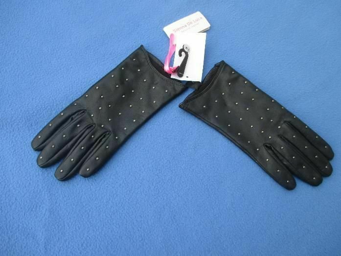 NEU mit ETIKETT * Echt Lamm Napa Leder * Nieten * Finger * Handschuhe * Fingerhandschuhe * Lederhandschuhe mit Futter 