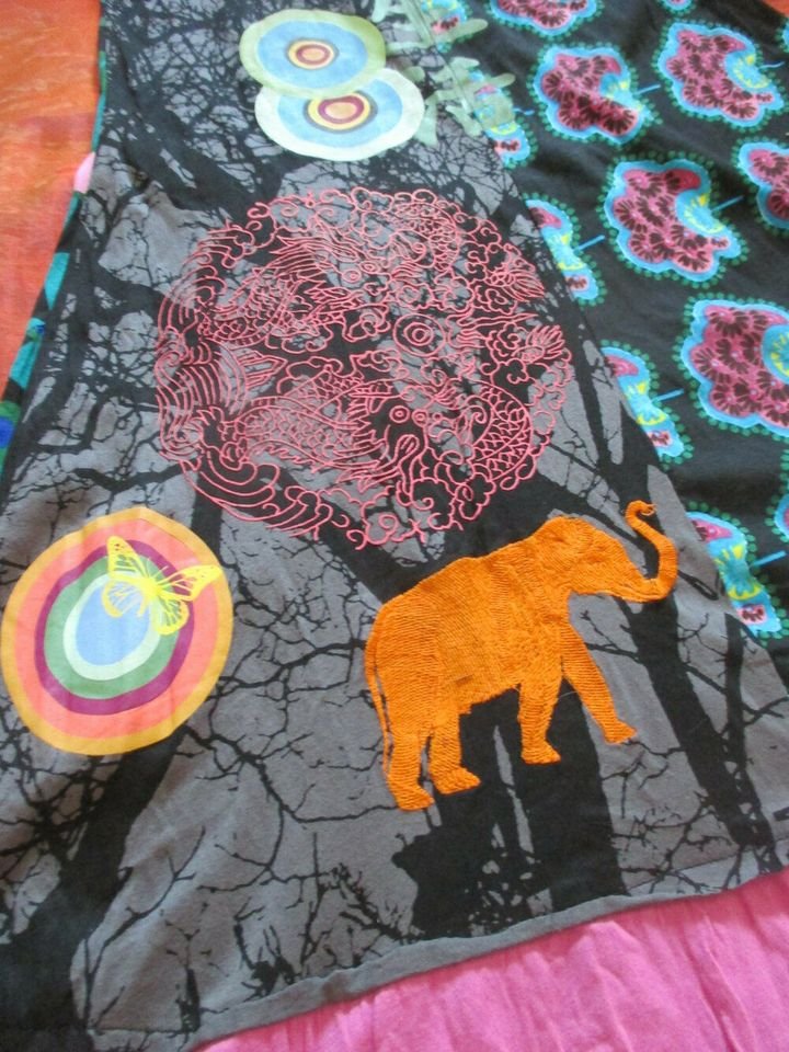 NEU * Animal * Asia * Punkte * Dots * Blumen * Blüten * Flower- Power * Hippie * Boho * Stickerei * A- Linie * Kleid 