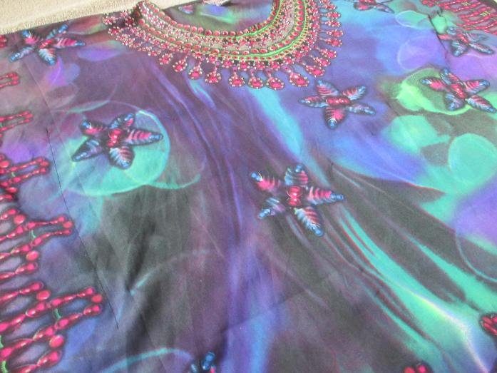 Aquarell * Blumen * Blüten * Glitzer * Strass- Kristalle * Seiden- Satin * Strand * Überwurf * Poncho * Tunika 